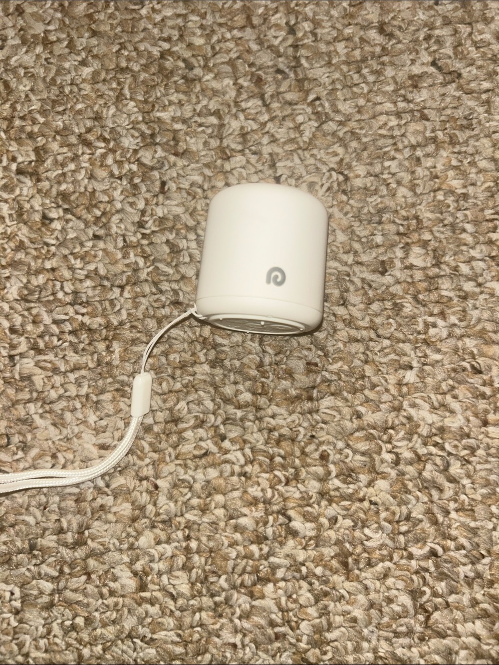 Portable Egg-Shaped White Noise